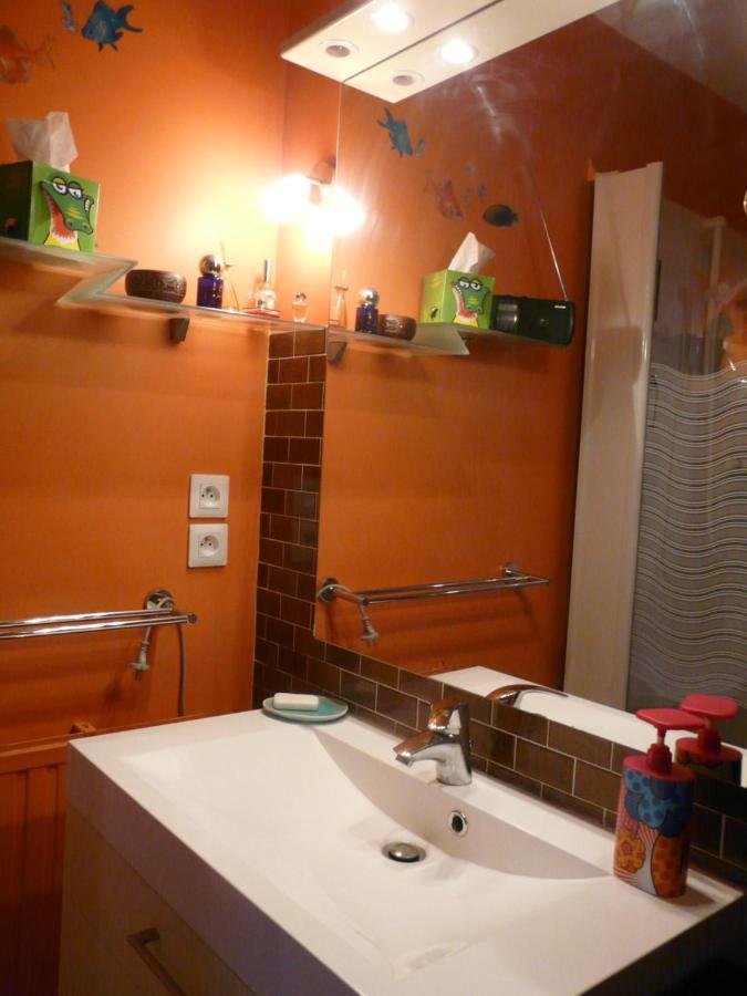 Chambre D'Hotes Dans Residence ดีจอง ภายนอก รูปภาพ