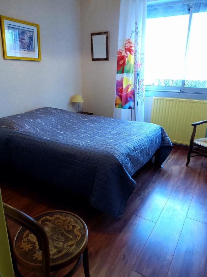 Chambre D'Hotes Dans Residence ดีจอง ภายนอก รูปภาพ